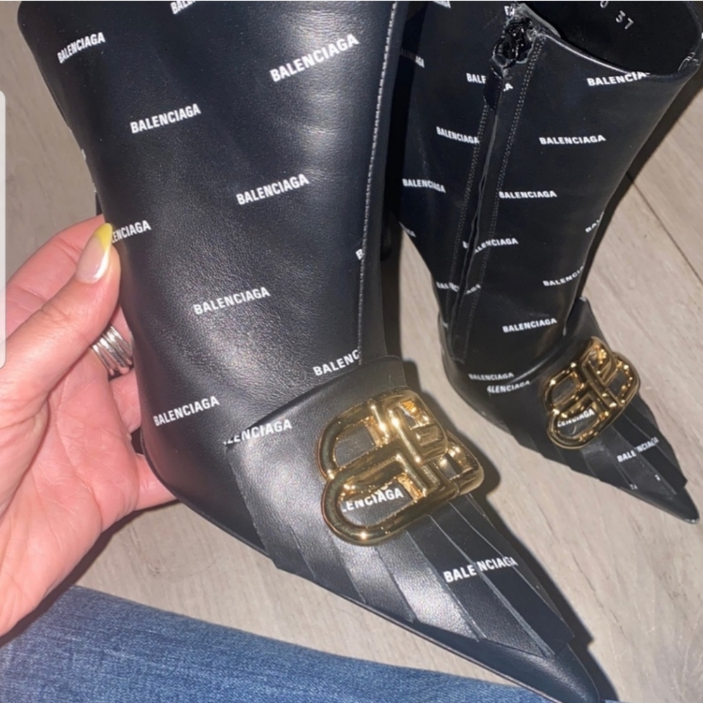 Balenciaga Fringe Knife BB Leather Bootie - Picture 4 of 10
